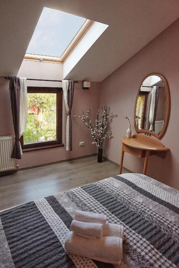 Apartament Rozelor Brasov Luaran gambar