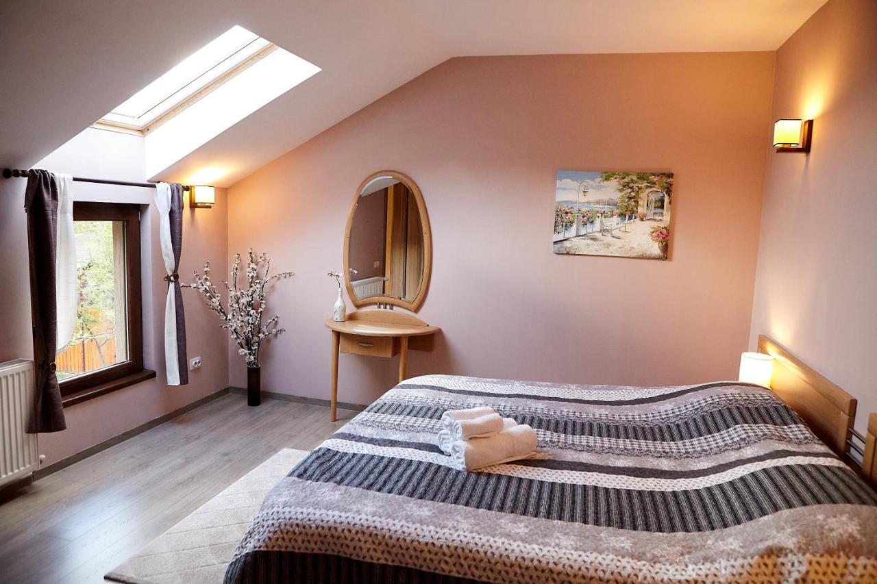Apartament Rozelor Brasov Luaran gambar