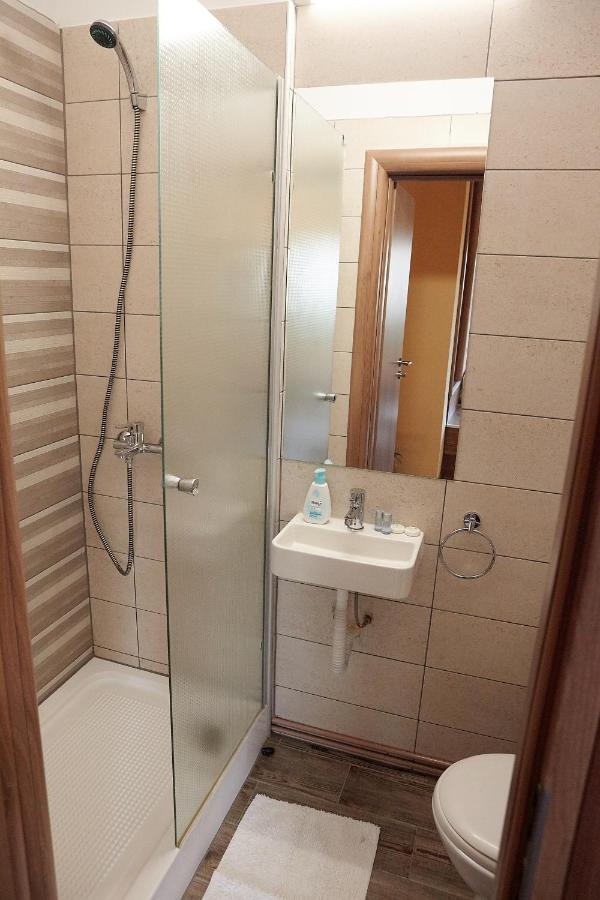 Apartament Rozelor Brasov Luaran gambar