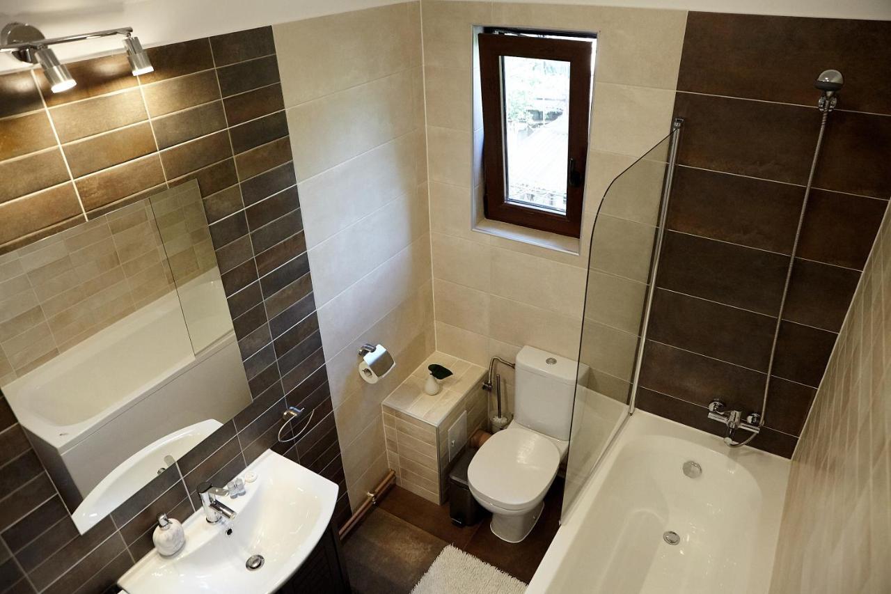 Apartament Rozelor Brasov Luaran gambar